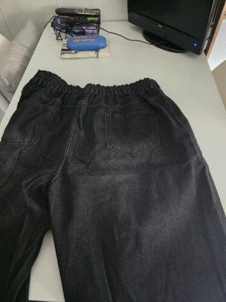Pantalón vaquero de algodón negro