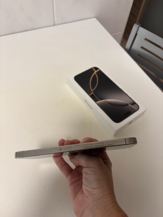 iPhone 16 Pro Max 256GB Plata