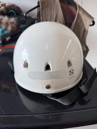 Casco NZi