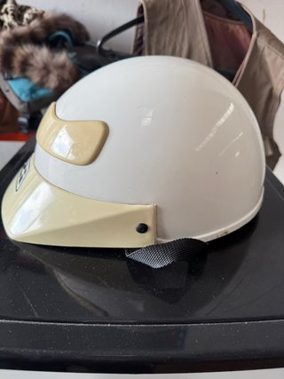 Casco NZi