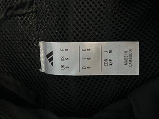 Chaqueta Adidas Negra con Capucha