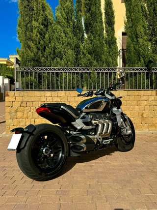 Triumph Rocket 3 R Chrome Edition 2023