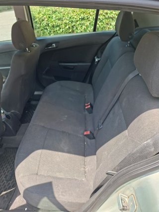 Opel Astra 2010