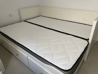 Cama IKEA HEMNES Blanca + 2 colchones nuevos