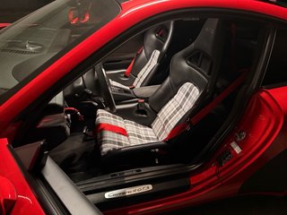 Porsche 911 4 GTS (991.1)