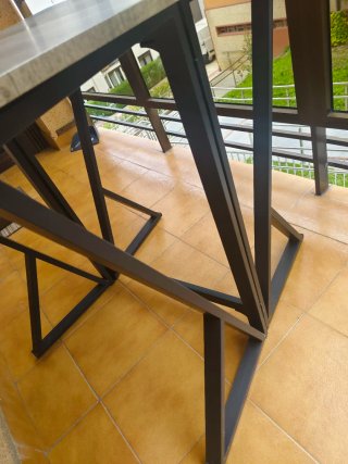 Mesa Plegable de Madera y Metal