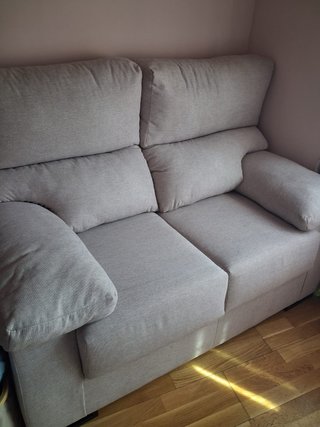 Divano a 2 posti grigio