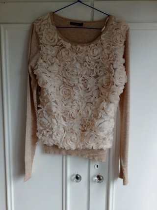 Jersey de lana QETLONDON con flores