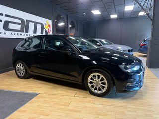 Audi A3 1.6 tdi 105cv