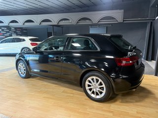 Audi A3 1.6 tdi 105cv
