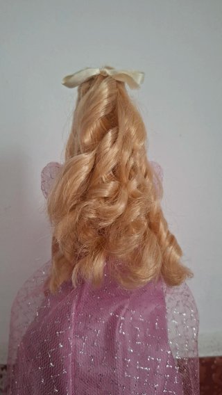 Barbie vintage bella durmiente mattel años 90
