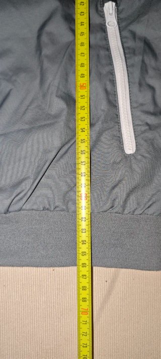 Chaqueta Nike original Blanca y Gris (Talla  XS)
