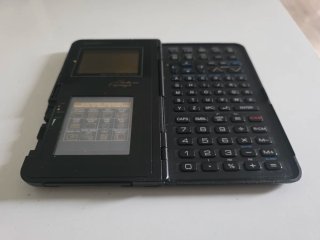 Organizador Electrónico Sharp IQ-7000 Vintage