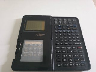 Organizador Electrónico Sharp IQ-7000 Vintage