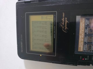 Organizador Electrónico Sharp IQ-7000 Vintage