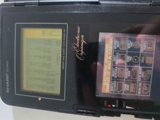 Organizador Electrónico Sharp IQ-7000 Vintage