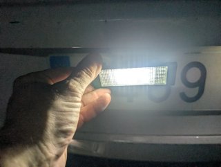 Plafón de luz LED matricula BMW F20