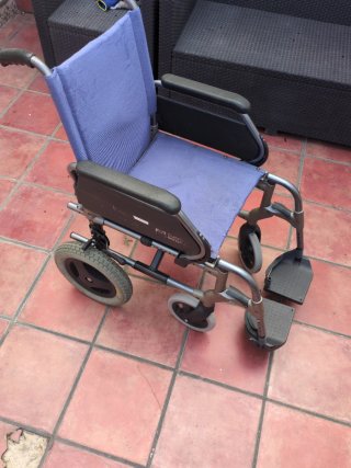 Silla de ruedas de hospital / residencia