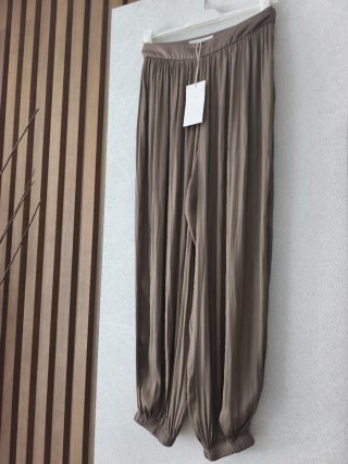 Pantalón Zara marrón
