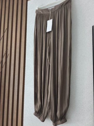 Pantalón Zara marrón