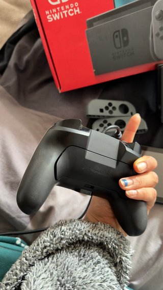 Nintendo Switch Negra con Accesorios + mando