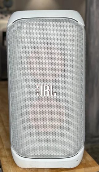 Altavoz JBL PartyBox 320