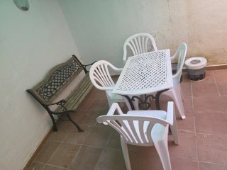 URGE.VENDO PISO COMPLETO MUEBLES Y COCINA