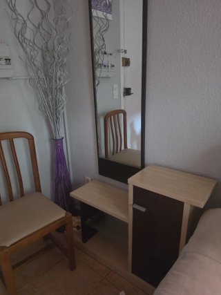URGE.VENDO PISO COMPLETO MUEBLES Y COCINA