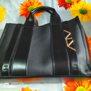 Borsa Alviero Martini ALV