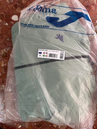 Chaqueta verde Joma