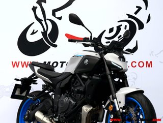 YAMAHA MT-07 ¿A2?