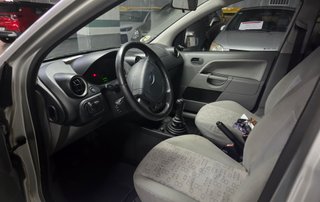 Ford Fiesta 2004 SOLO 87.000 KM