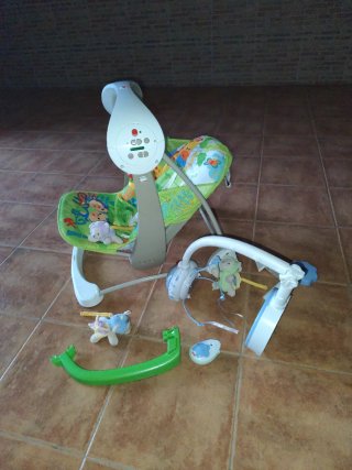 Mecedora Fisher-Price Musical Vibratoria