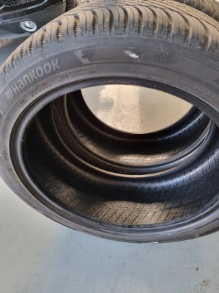 Neumático 275/40ZR20 106w