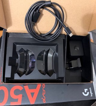 ASTRO A50 Auriculares Inalámbricos + Base Station
