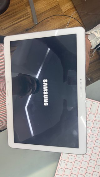 Tablet Samsung SM-T900 12.2 pulgadas