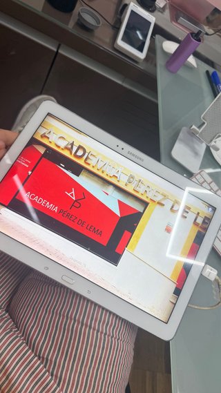 Tablet Samsung SM-T900 12.2 pulgadas