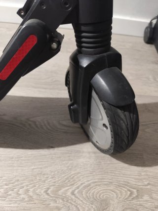 Patinete Segway Ninebot ES2