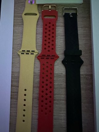 Apple Watch Series 3 con correas