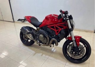 Ducati Monster 821 Roja