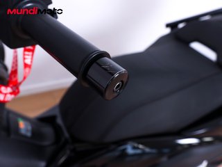 YAMAHA X-MAX 125