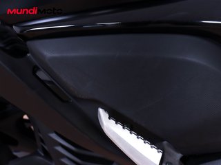 YAMAHA X-MAX 125