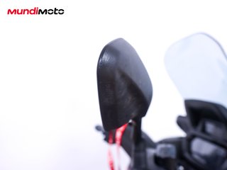 YAMAHA X-MAX 125