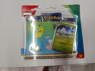 Blíster Pokémon con 3 Sobres y Carta