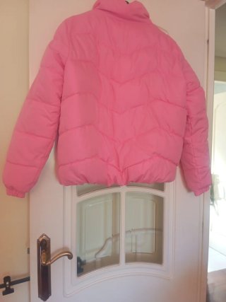 Chaqueta Acolchada Rosa súper favorecedora