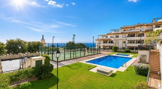 Piso en alquiler en Zona el Higuerón en Benalmádena