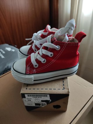 Zapatillas Bota Rojas Talla 20