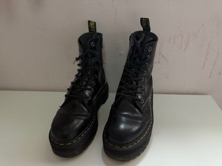 Botas Dr. Martens negras