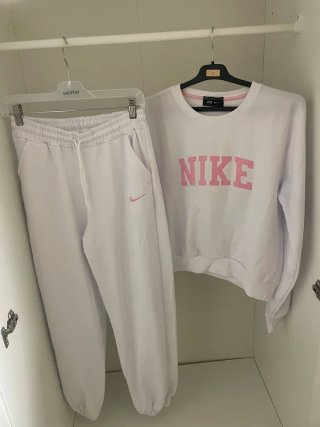Conjunto chándal Nike mujer azul