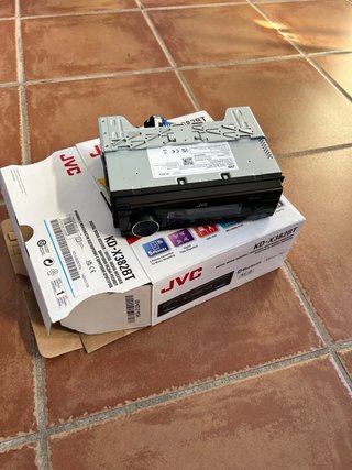 Radio Bluetooth JVC KD-X382BT
